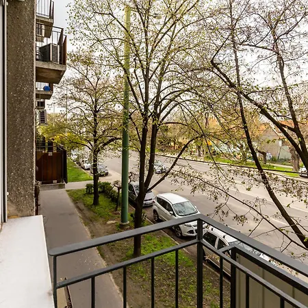 Berliner By Mital Szeged